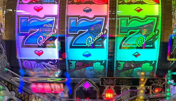 【フィーバークィーンRUSH】初の「クィーンRUSH」突入！時速3万発の威力はいかに！？【パチンコ・パチスロ実戦日記】