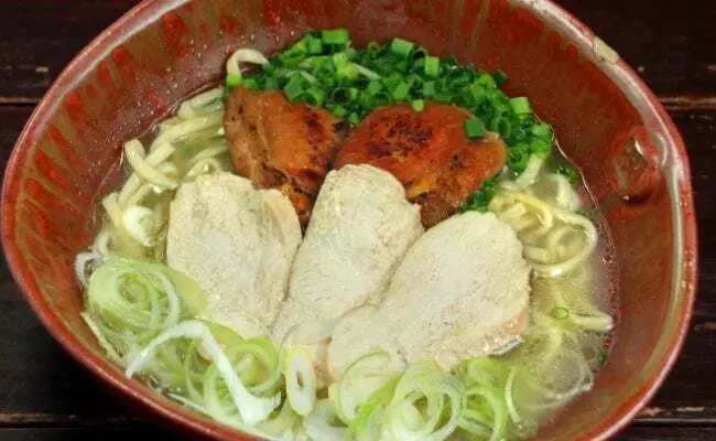 鶏そば屋いしぐふーを追加しました。