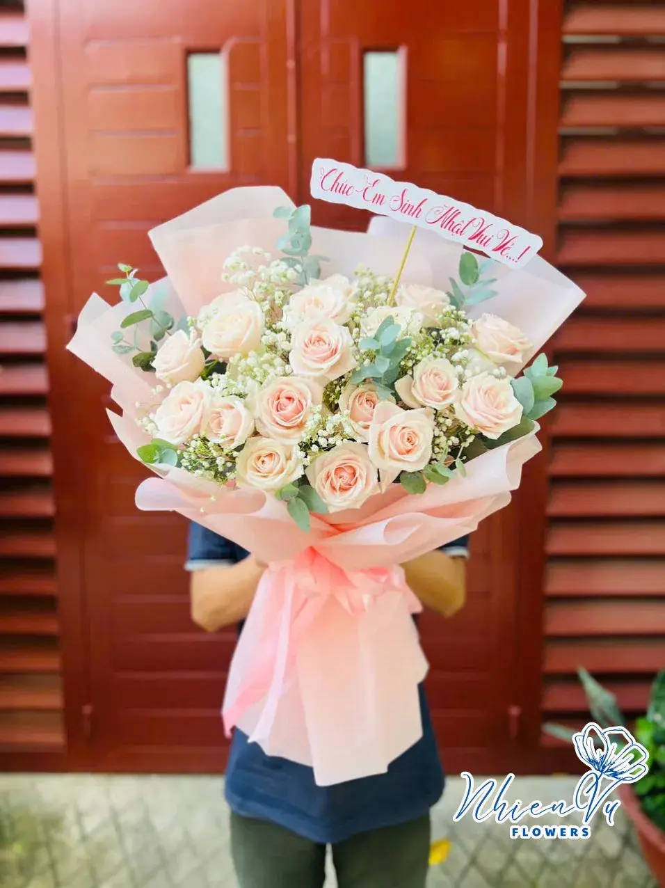 Gợi ý các loại hoa phổ biến dễ mua tại shop hoa giá rẻ