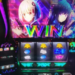 更新⇒【スマスロ リコリス・リコイル】設定差のある共通ベル確率について、「少なくとも設定1〜3ではなさそうな感じ」な回数・確率を考察してみた！ (コラム64)