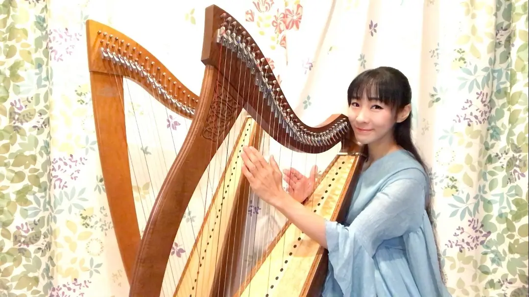 『碧い地球に降りたとき』Nao Cumy 【アートにエールを！】東京都（個人型）より