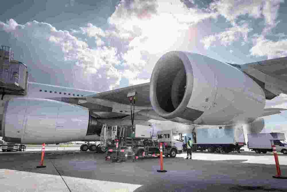 2031年180億米ドル市場を目指す航空用ガソリン業界–CAGR4.2％の成長ドライバー