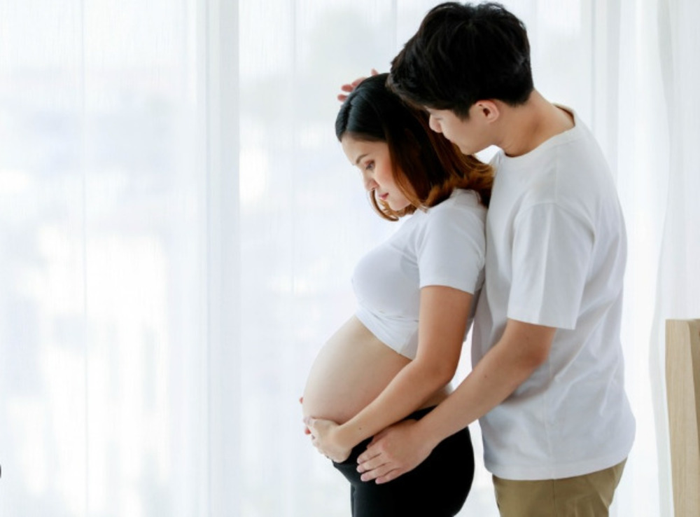 [Giải đáp] Đau lưng có phải dấu hiệu mang thai không?