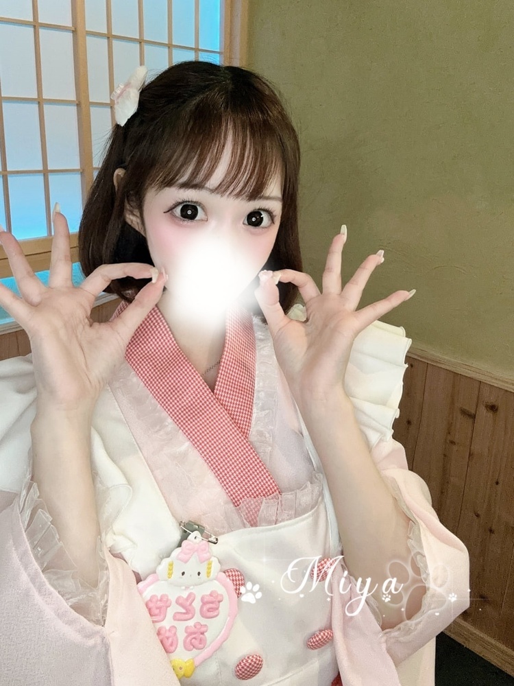 アダルトグッズ店店員 性欲が強い声がいい 叫べば叫ぶほどセクシー