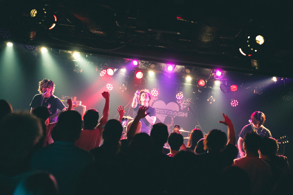 "Beach stage" LIVE @ KYMY TOUR ~TOKYO FINAL~