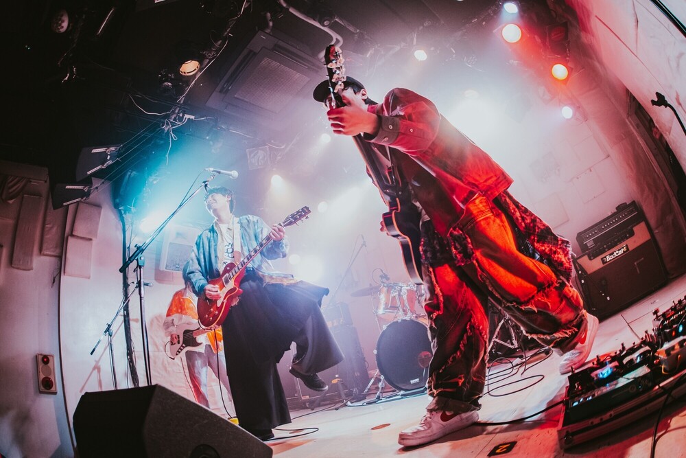 2025.12.08 下北沢MOSAiC 『FLAMYNGS - Overlap Tour -』