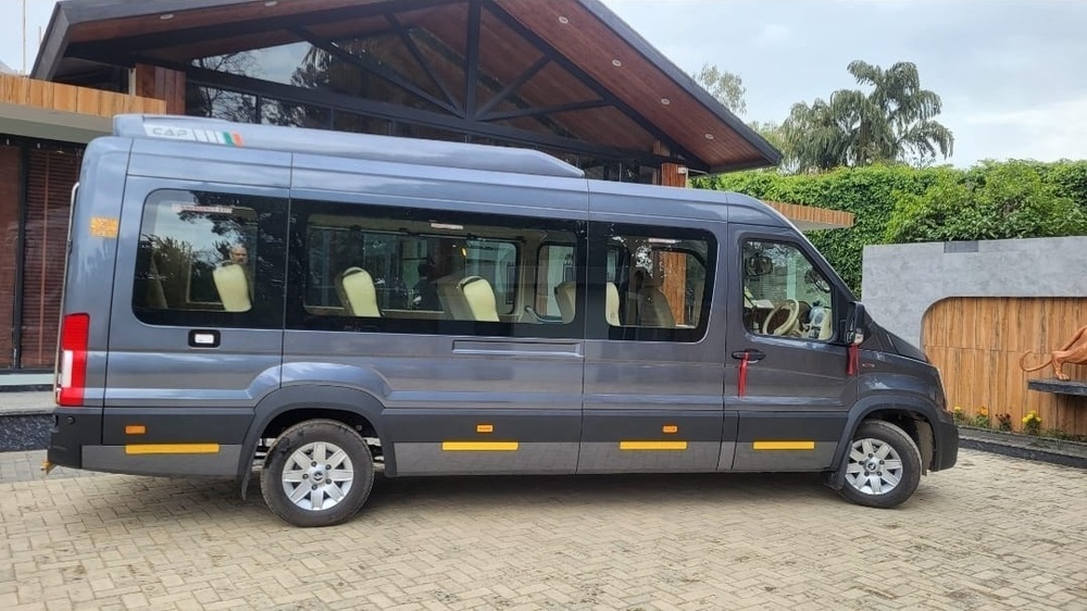 Why Urbania Van on Rent in Delhi is the Future of Group Travel