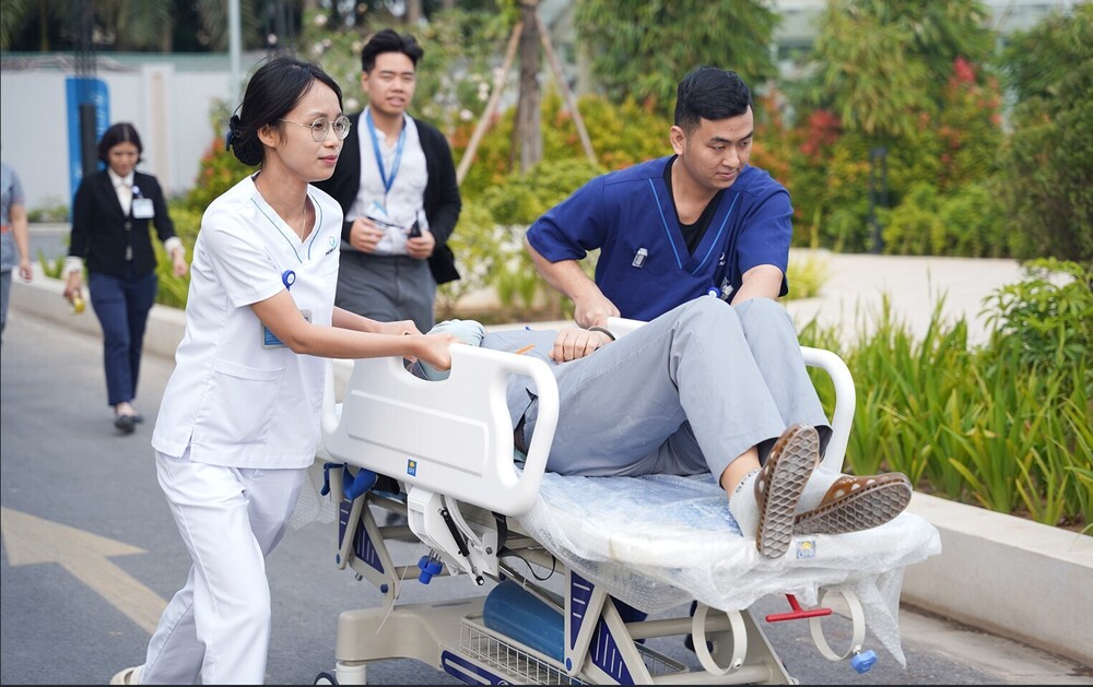 Quy trình thực hiện IVF tại Bệnh viện PhenikaaMec gồm những bước nào?