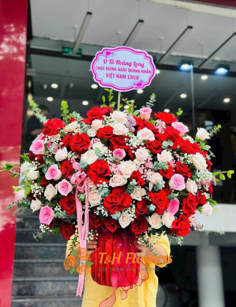 299+ Mẫu hoa chúc mừng Ngày Doanh Nhân Việt Nam