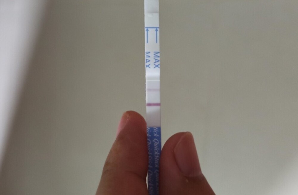 Có máu báo thai thử que được chưa hay cần chờ thêm vài ngày?