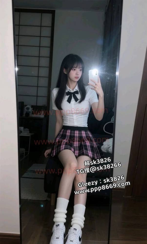 外約骨感學生妹 TG搜sk38266悠娜：164・C・44・21歲下面水多又敏感