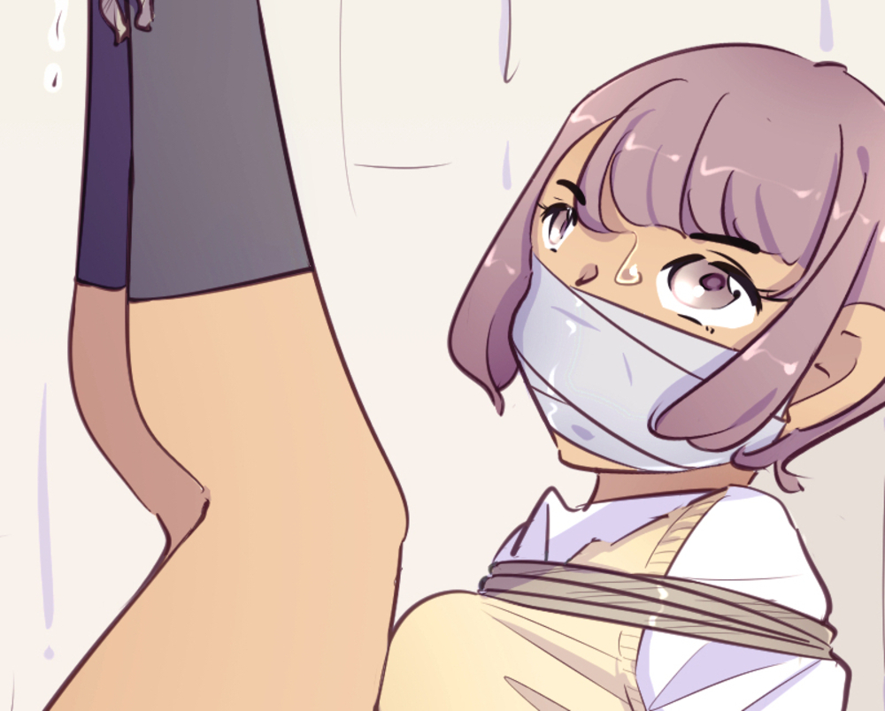 足をピンとしている少女